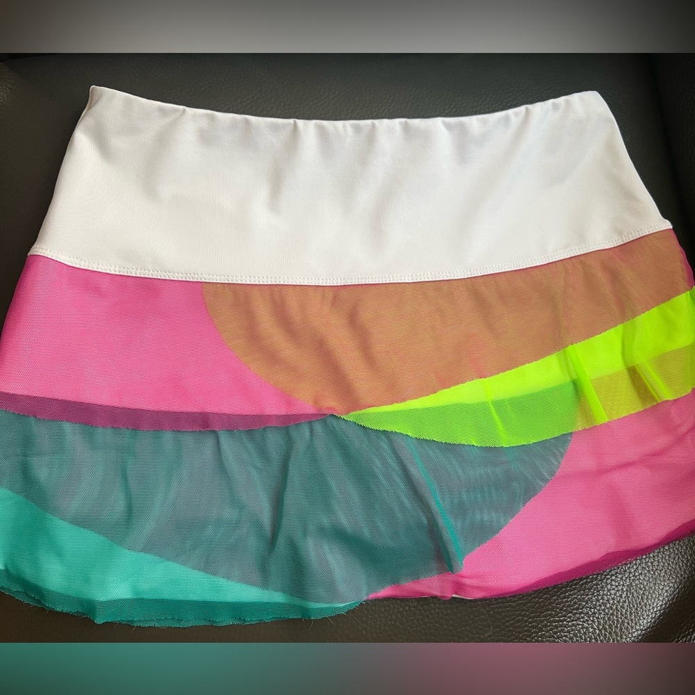 LUCKY IN LOVE skort shorts szS neon colors